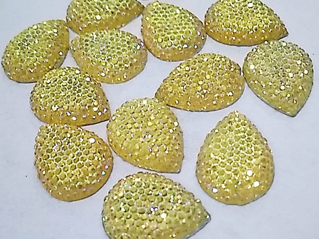 white-rainbow-drop-sugar-2-hole-plastic-stones-25x18-mm