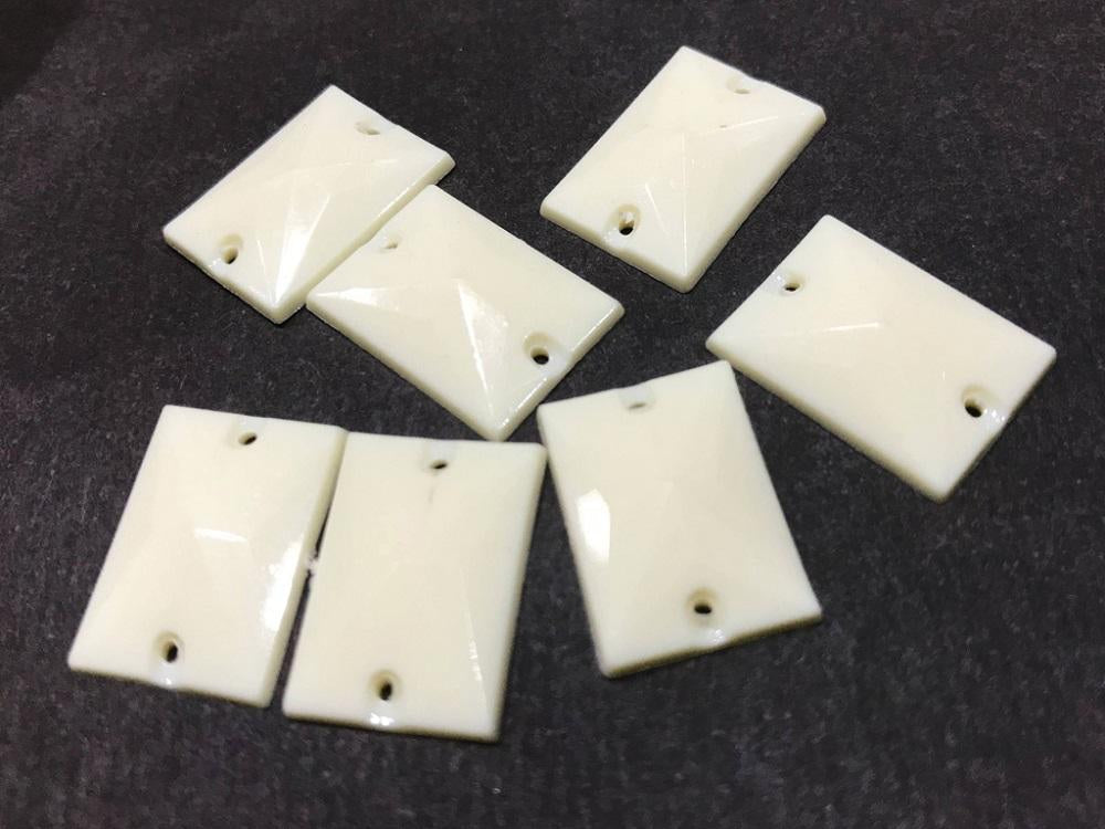 white-rectangular-opaque-plastic-stones-dyeable-18x13-mm