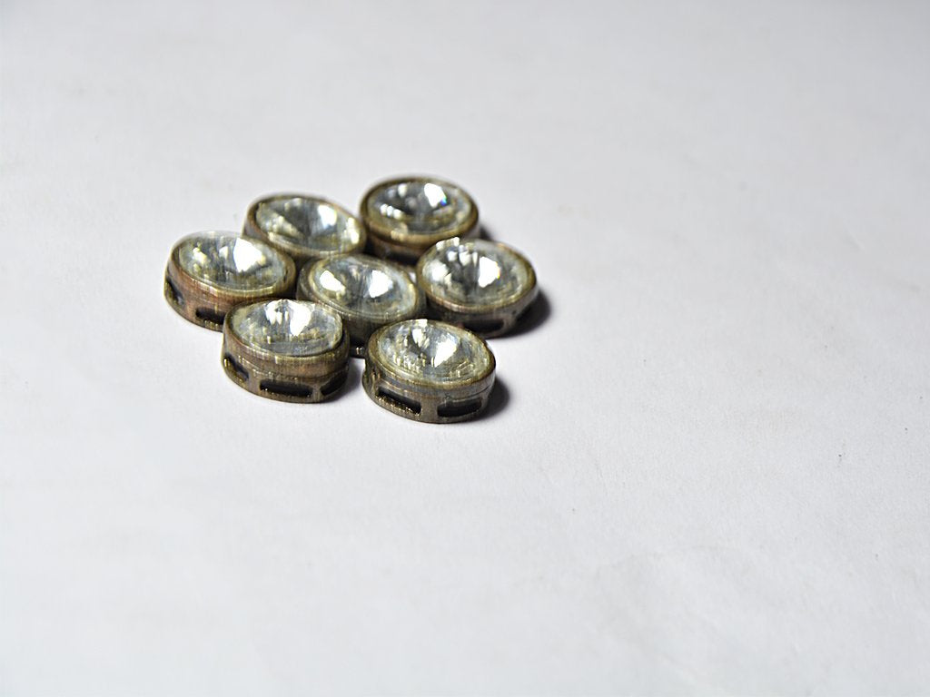white-round-glass-stones-with-hook-1