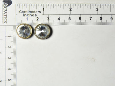 white-round-glass-stones-with-hook-1