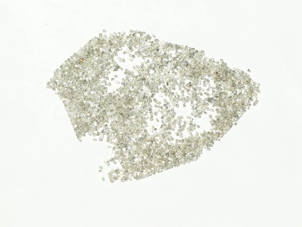 white-silverline-2-cut-glass-seed-beads-2-mm