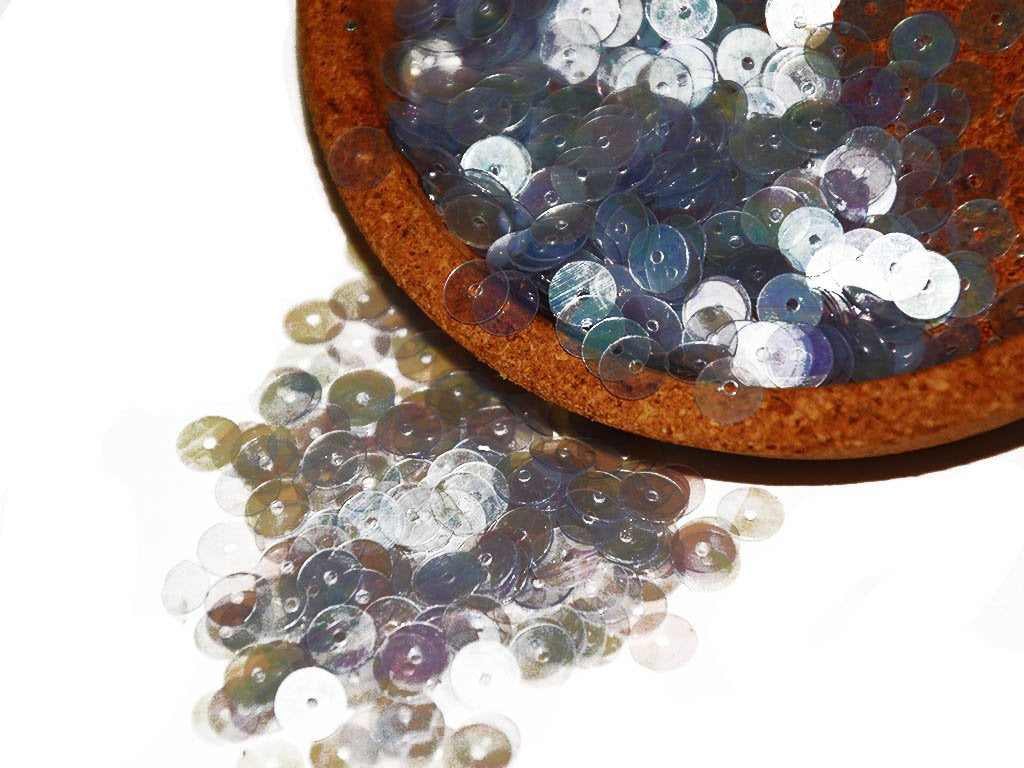 white-transparent-circular-1-hole-plastic-sequins