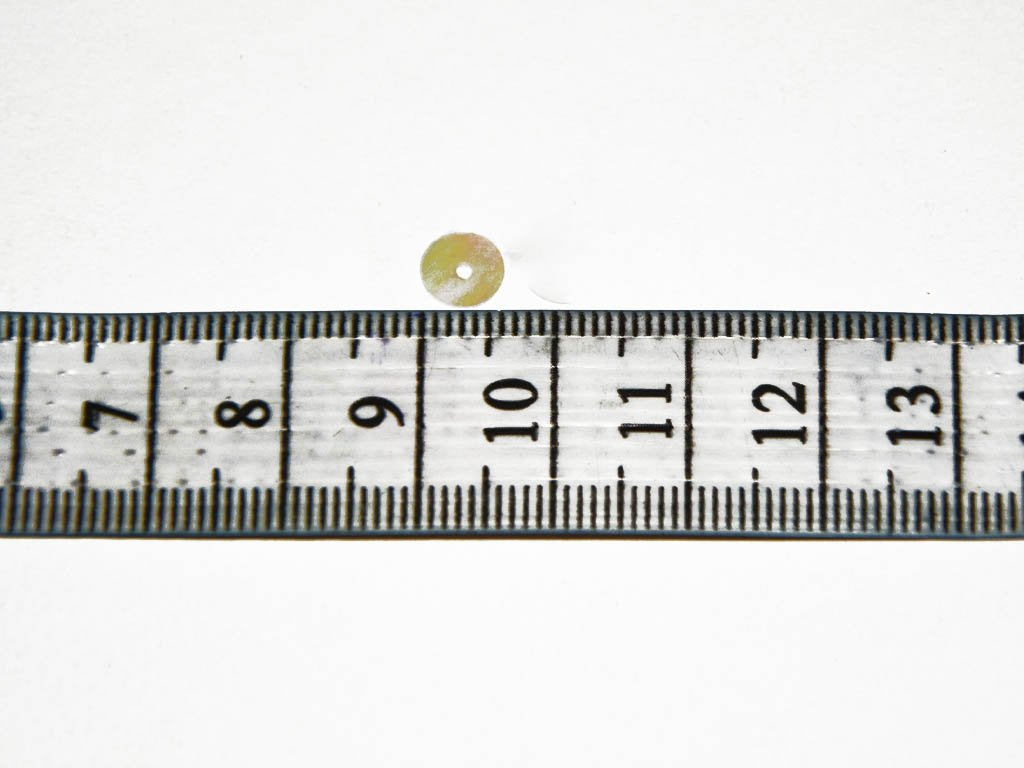 white-transparent-circular-1-hole-plastic-sequins