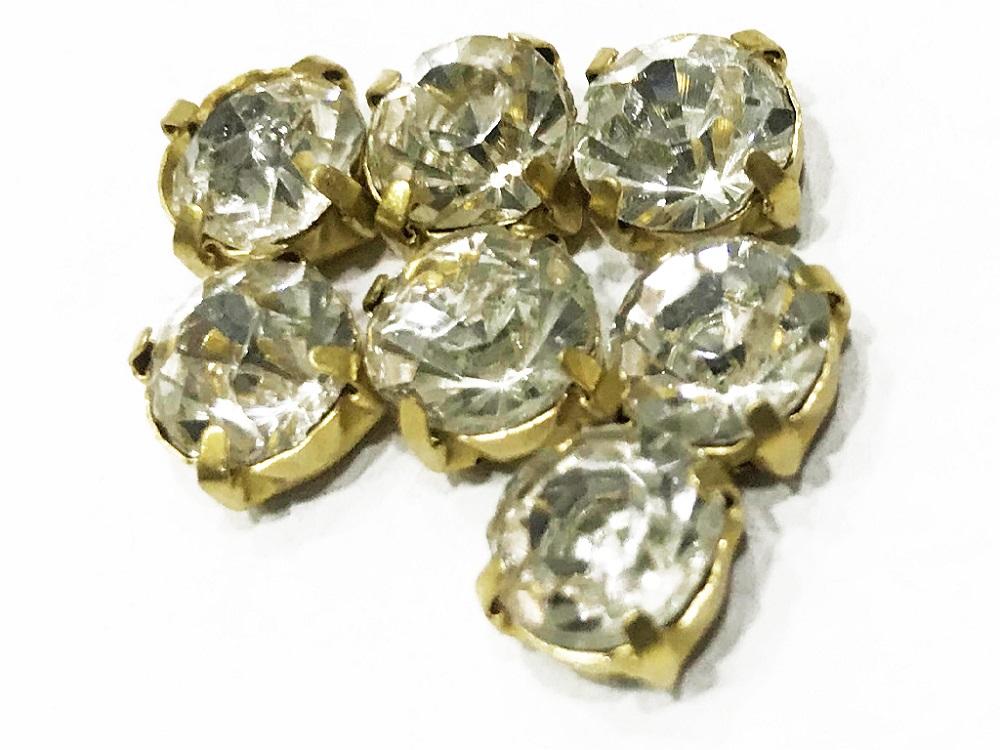 white-transparent-circular-glass-stones-with-catcher-38-ss-1