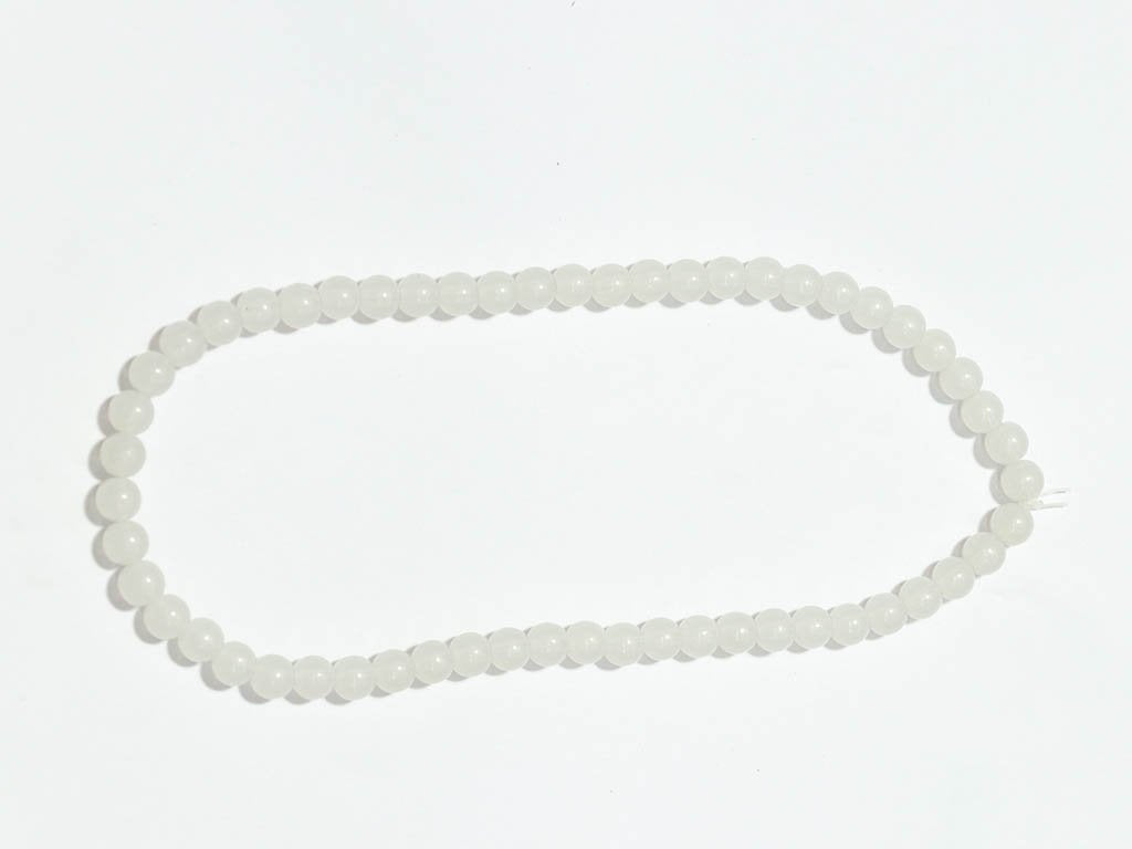 white-transparent-circular-plastic-beads-8-mm