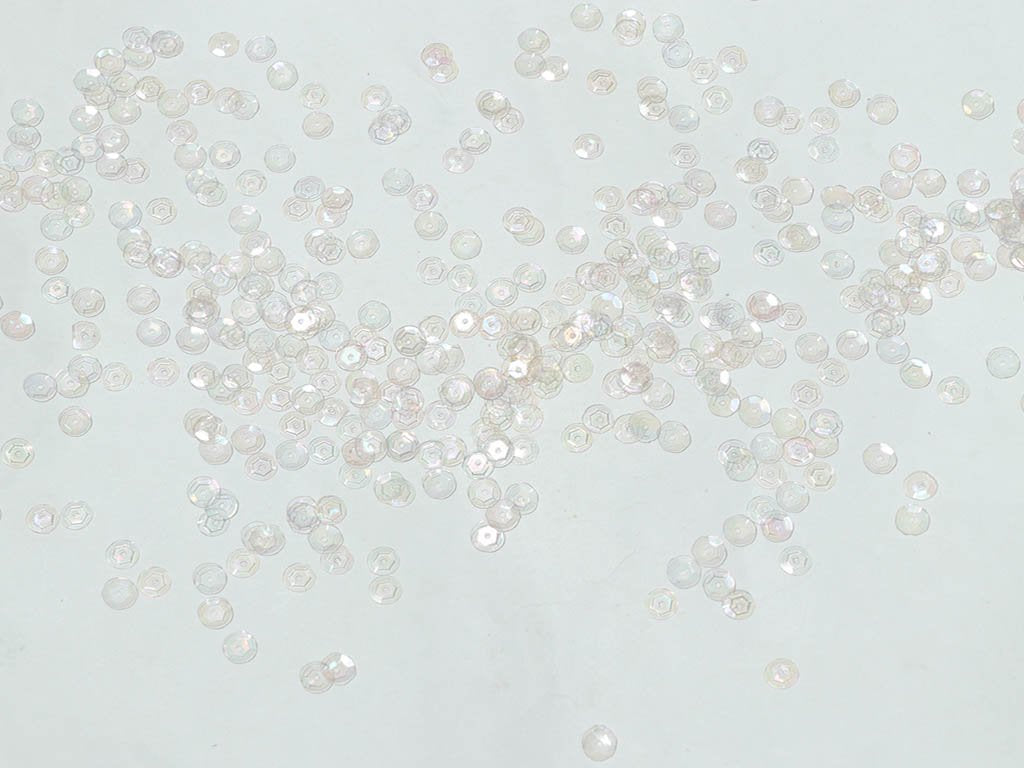 white-transparent-circular-plastic-sequins-6-mm