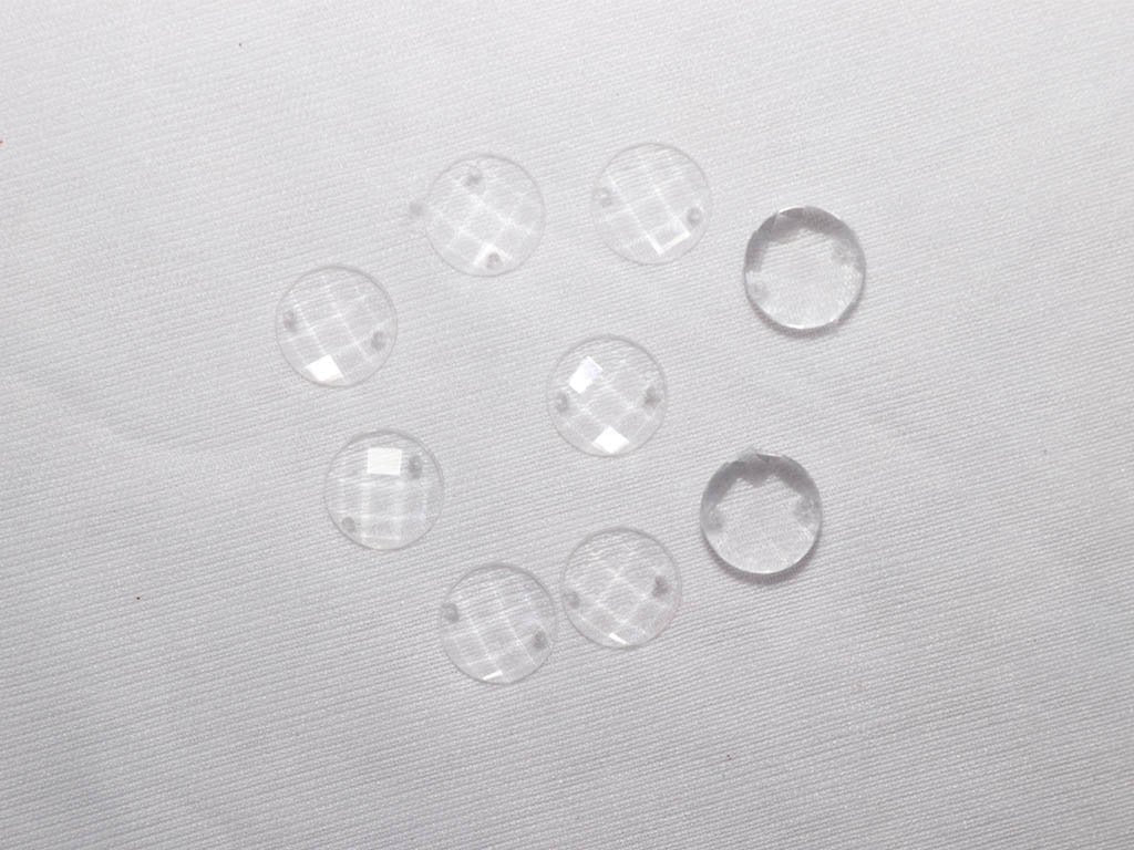 white-transparent-circular-plastic-stones-14-mm