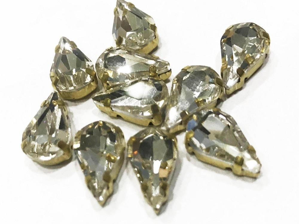 white-transparent-drop-glass-stone-with-catcher-13x8-mm