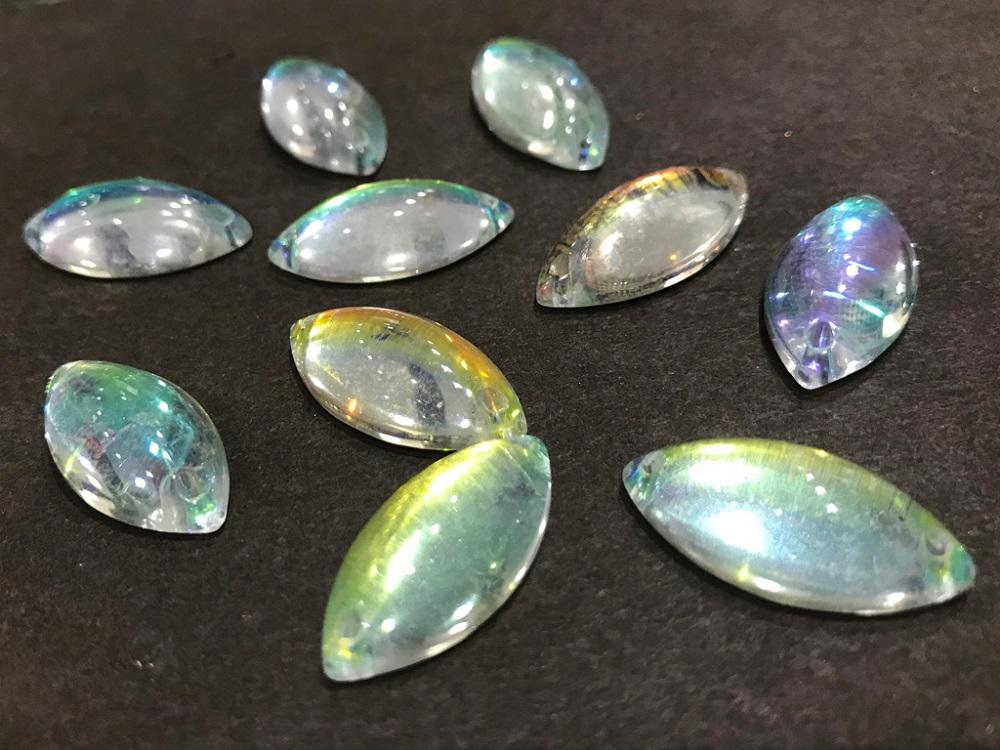 white-transparent-rainbow-eye-glass-stones-25x12-mm