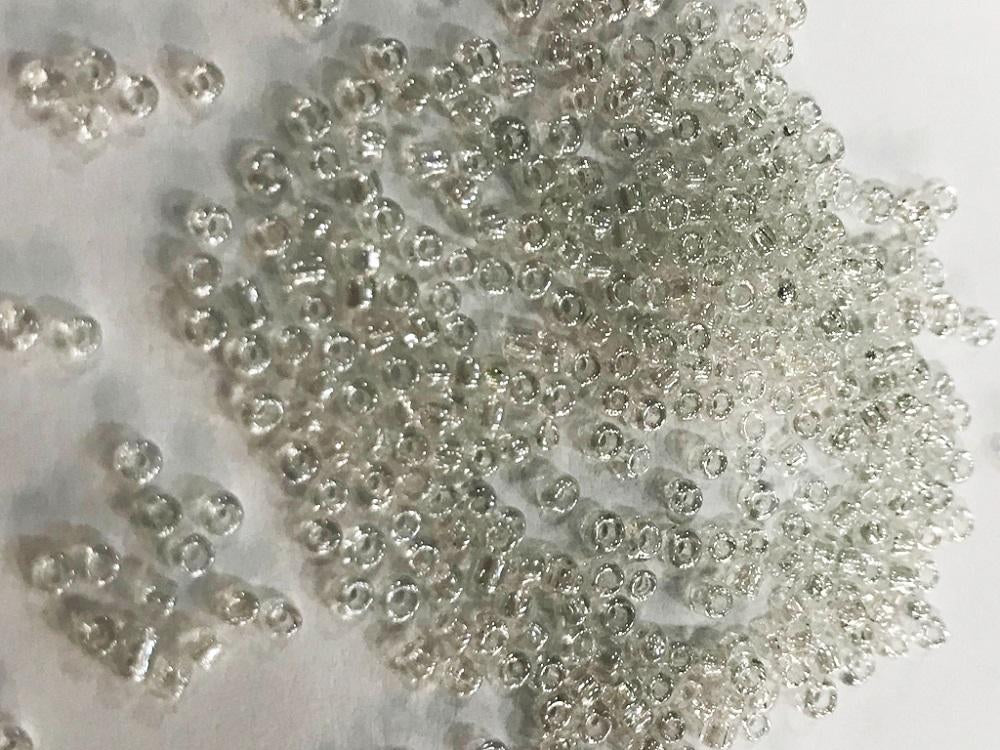 white-transparent-silverline-round-rocaille-glass-seed-beads