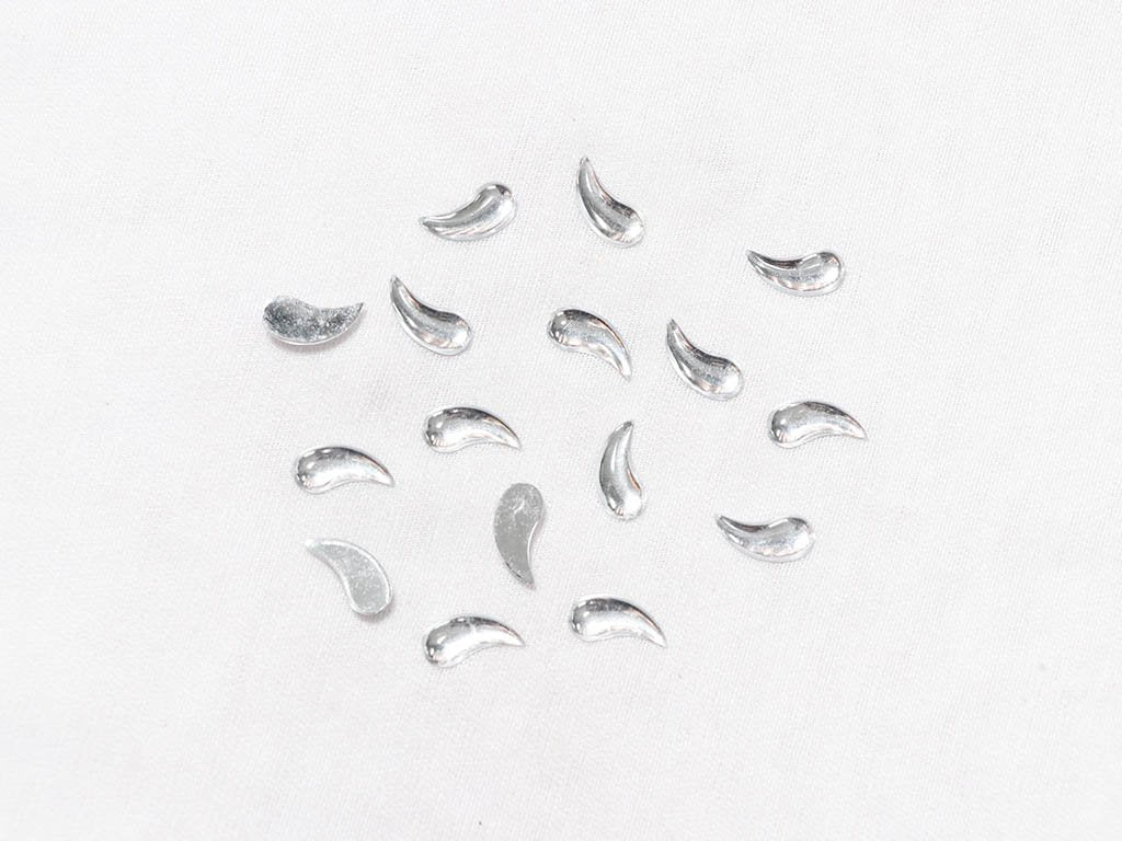 white-transparent-uneven-plastic-stones-13x6-mm
