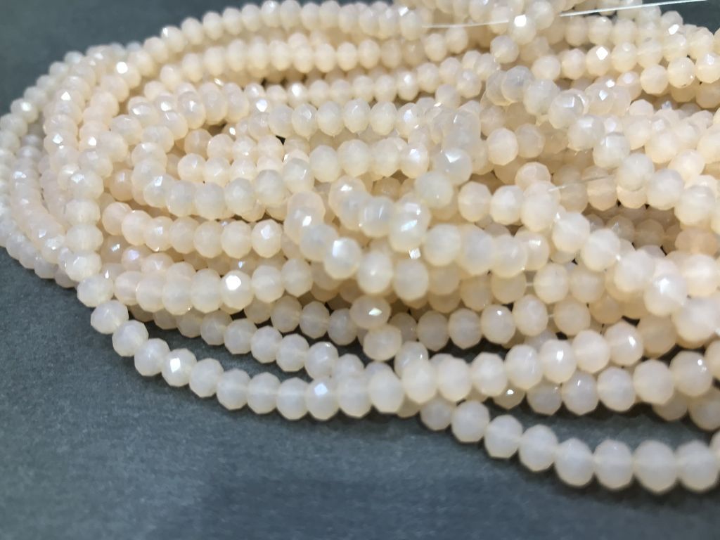 white-opaque-tyre-crystal-beads