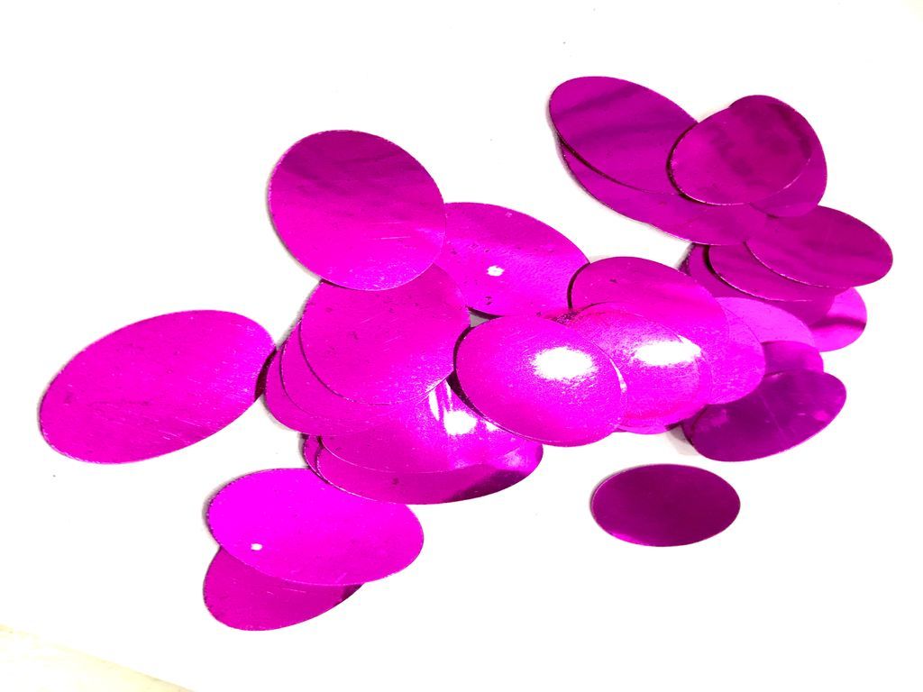 without-hole-magenta-oval-shaped-plastic-sequins25-17mm