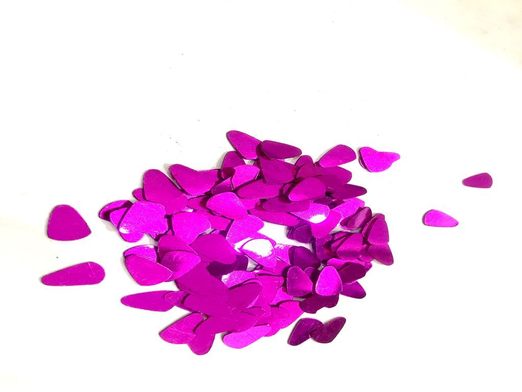 without-hole-magenta-triangular-shaped-plastic-sequins10-6-10mm