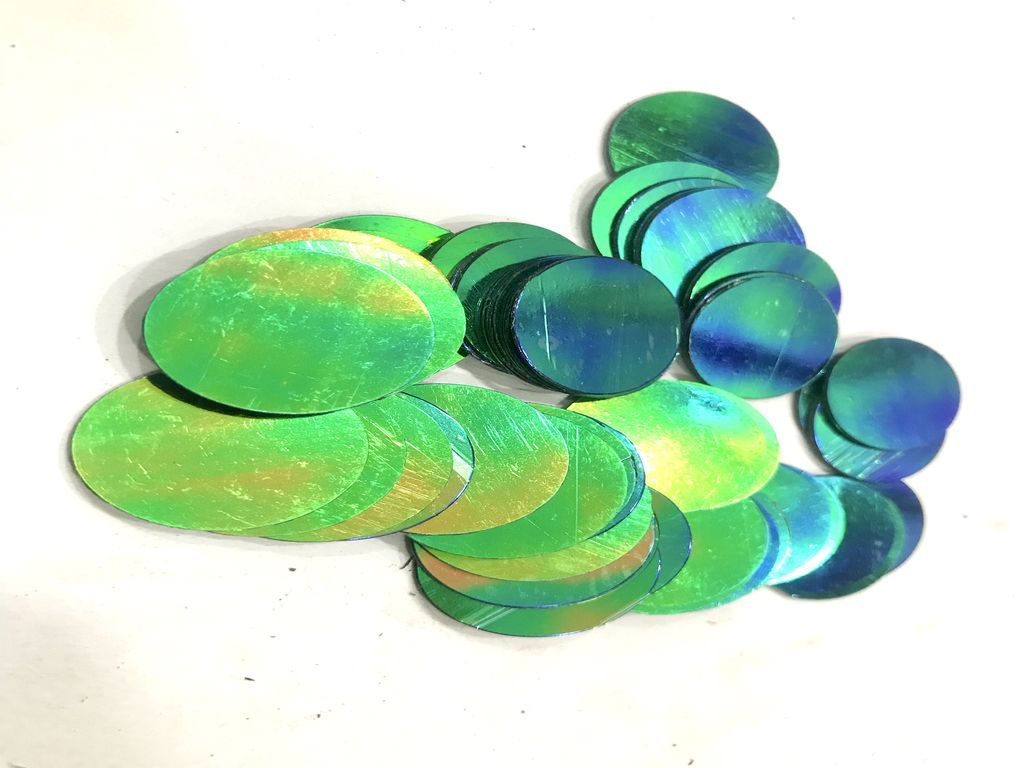 without-hole-rainbow-green-round-plastic-sequins20mm