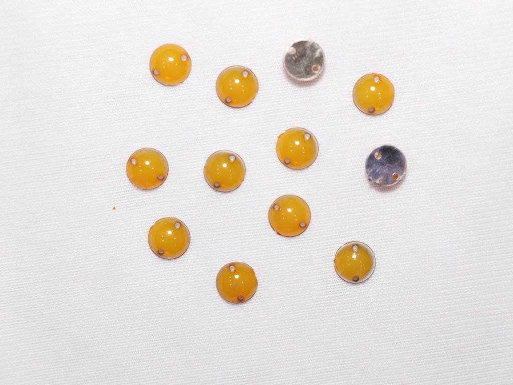 yellow-circular-plastic-stones-10-mm