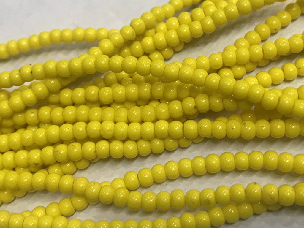 yellow-circular-pressed-glass-beads-3-mm