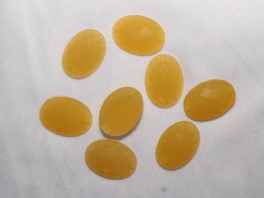 yellow-designer-oval-plastic-stones-18x25-mm