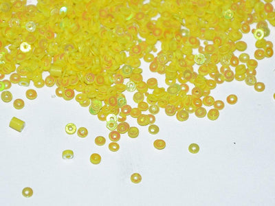 yellow-lustre-2-circular-plastic-sequins