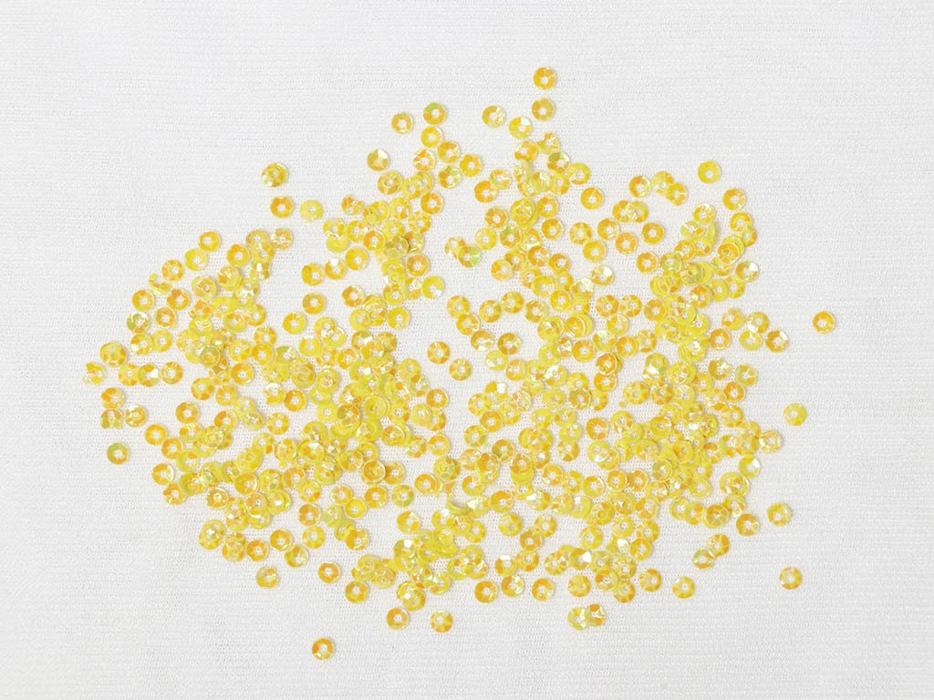 yellow-opaque-bowl-plastic-sequins-3-mm