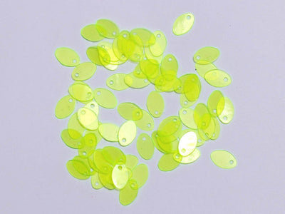 yellow-oval-1-hole-plastic-sequins