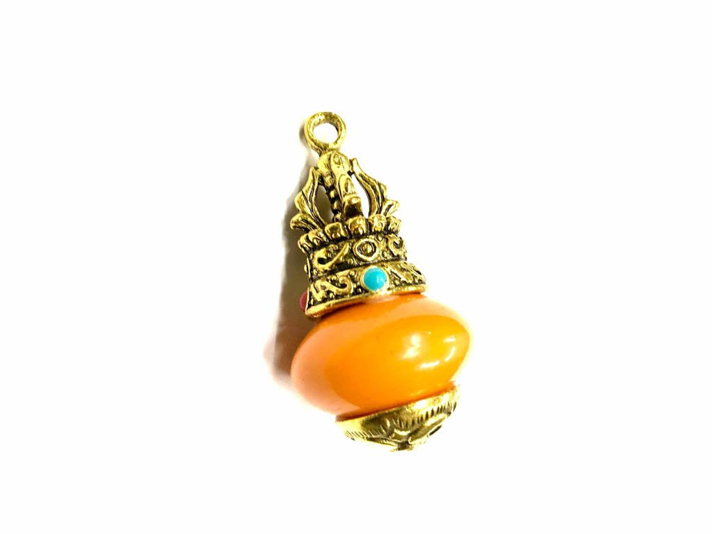 yellow-round-stone-pendant-with-designer-golden-cap