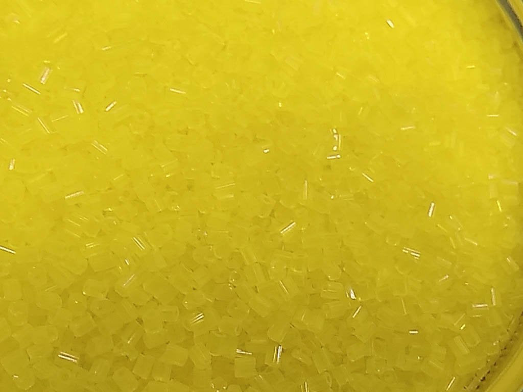 yellow-transparent-2-cut-glass-seed-beads