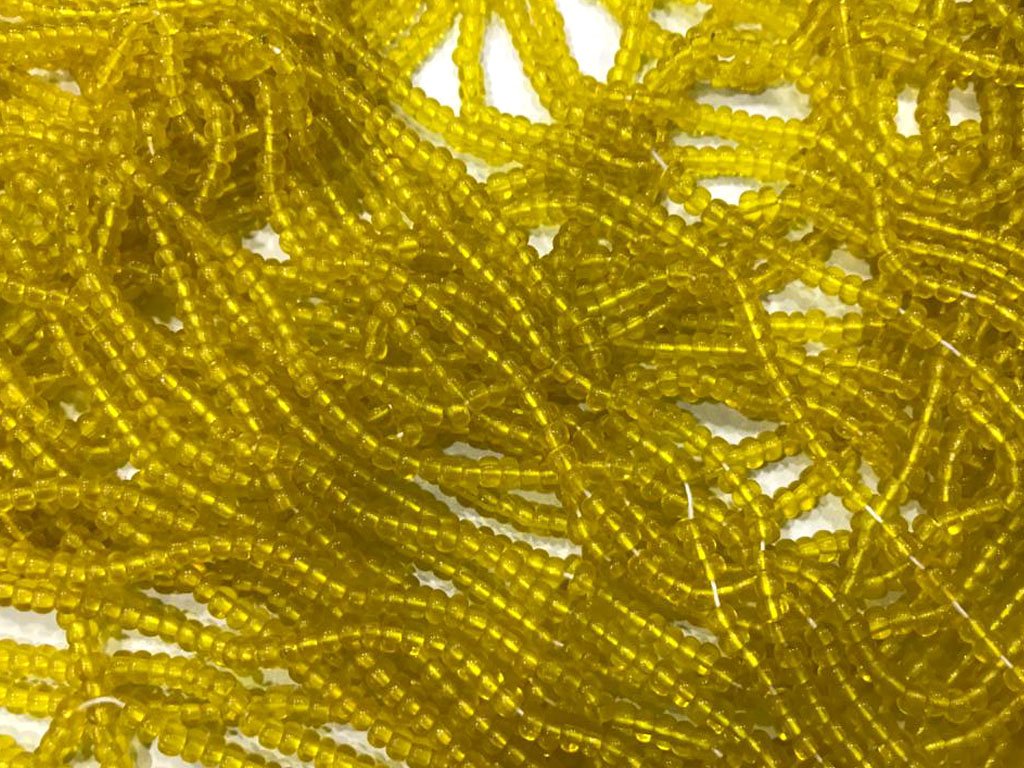 yellow-transparent-spherical-glass-seed-beads-3-mm-1