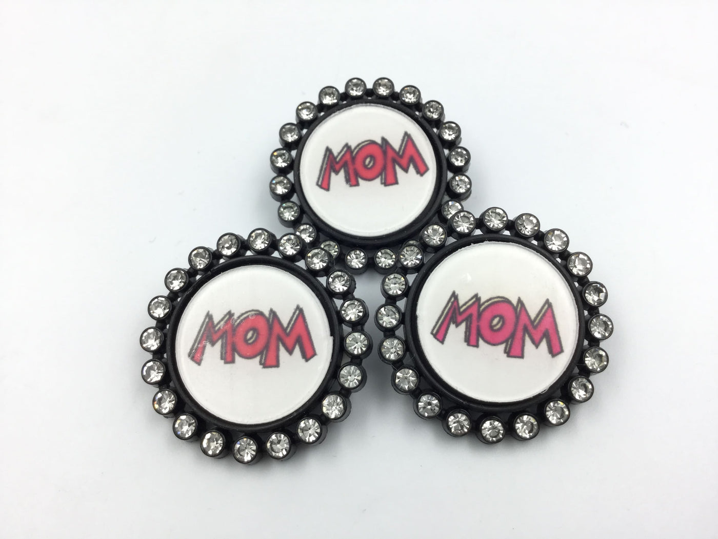 Mom Round Shape Brooch