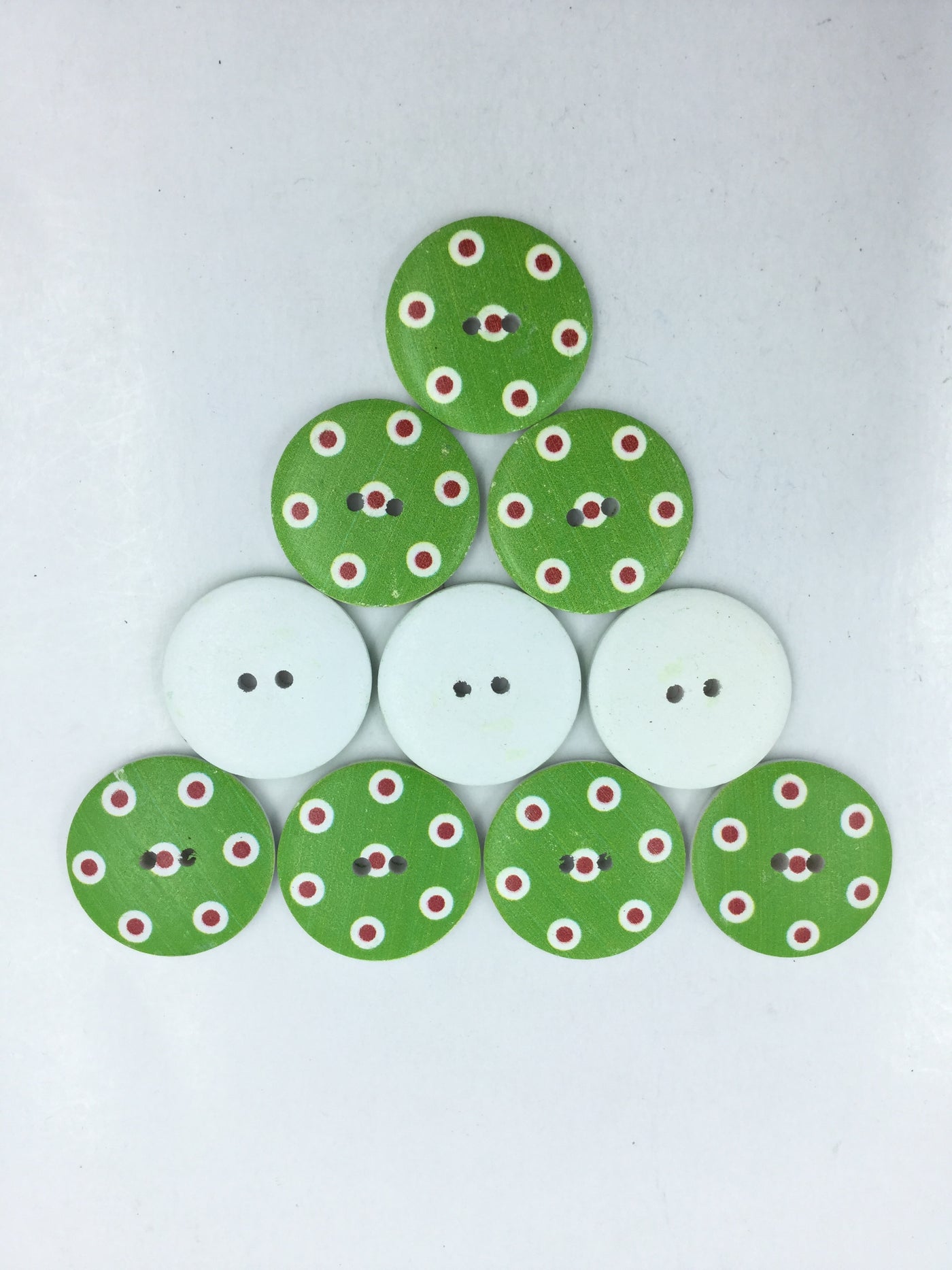 Green Color 2 Hole Wooden Button