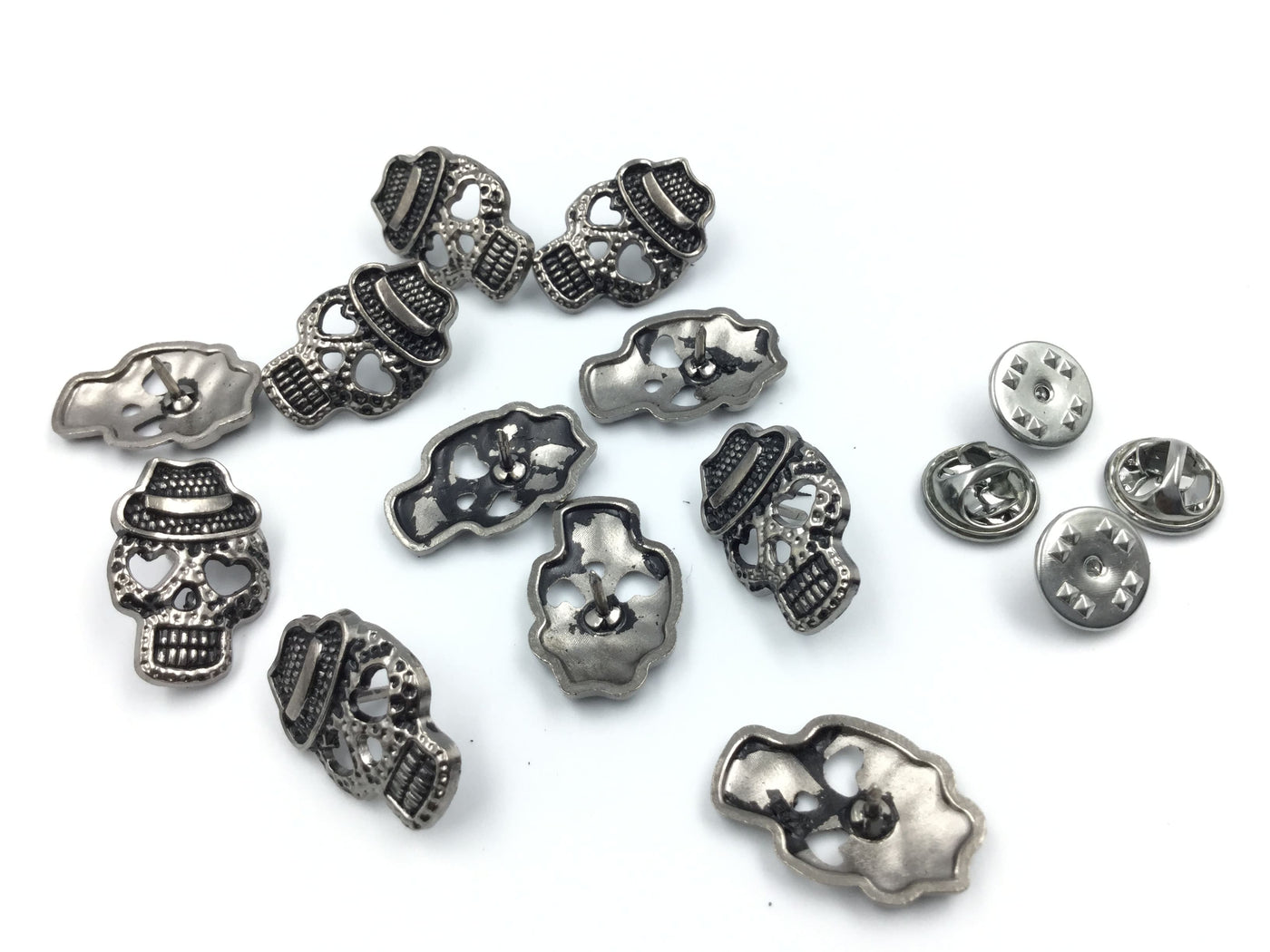 Unique Designed Skeleton Face Shape Metal Clip