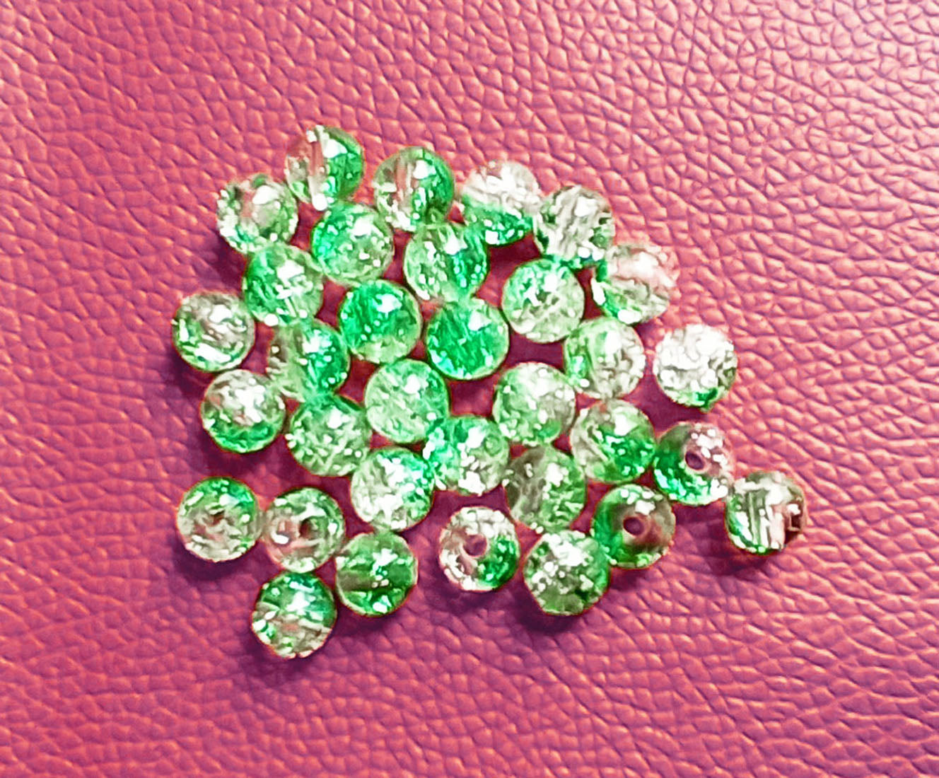 Green Crackled Round Acrylic Beads