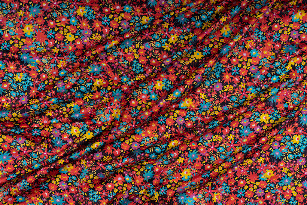 Ab Cotton Digital Printed Fabric, Multicolour