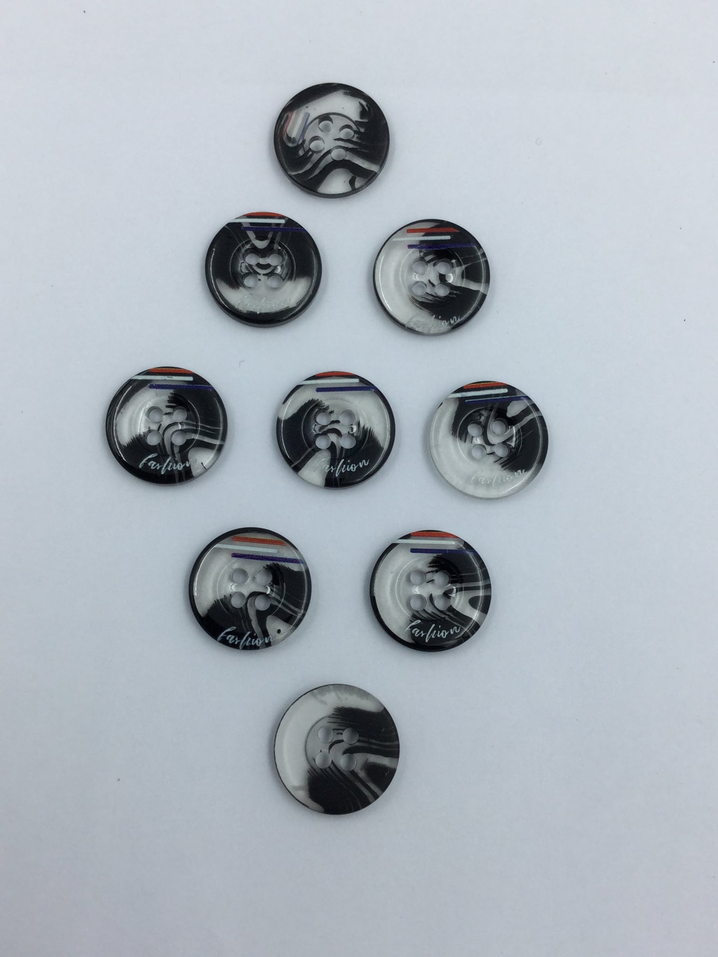 Black White 4-Hole Circular Plastic Shirt Buttons