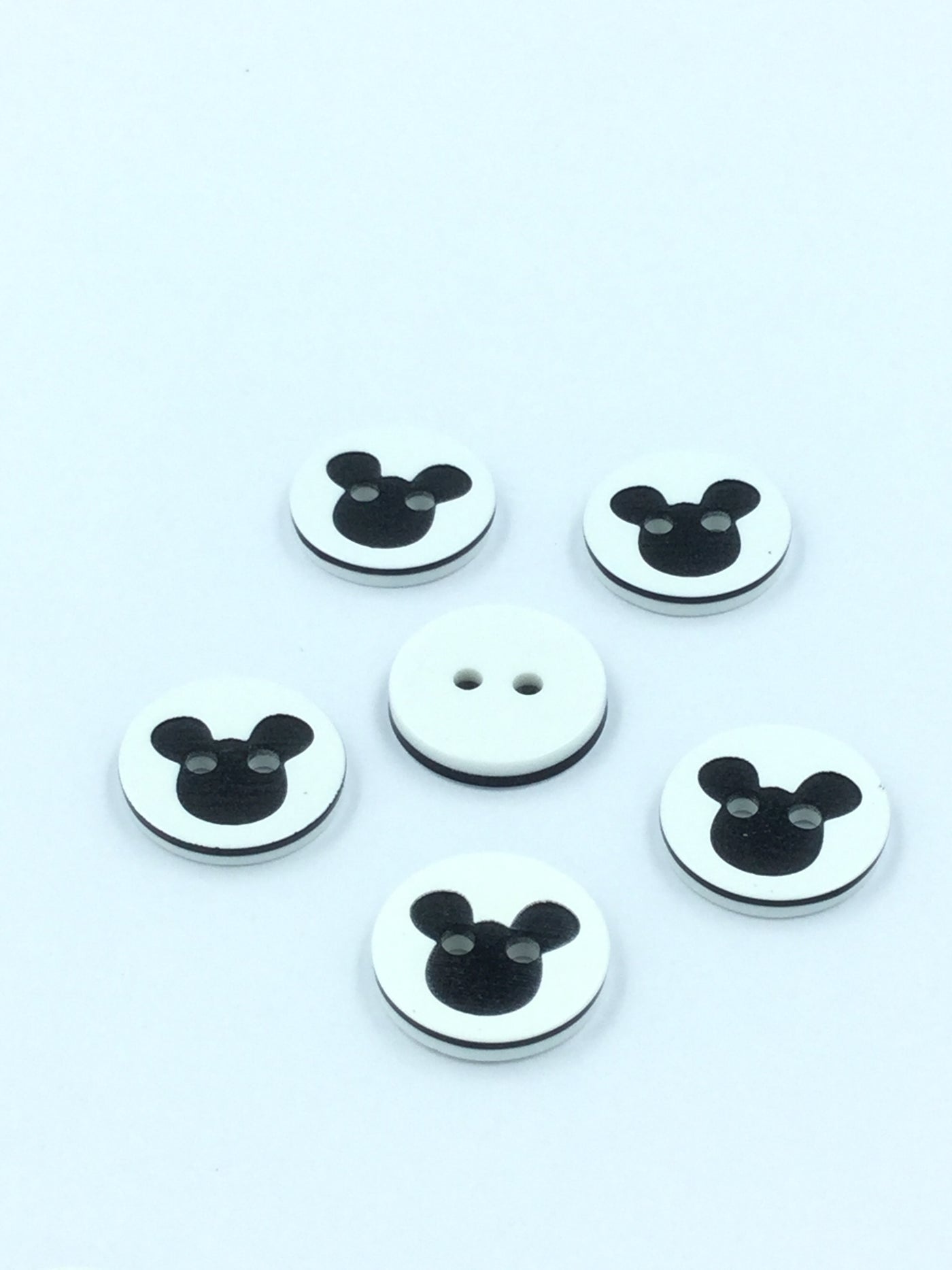 Mackey Button Black & White 2 Hole Plastic Mickey Mouse Buttons