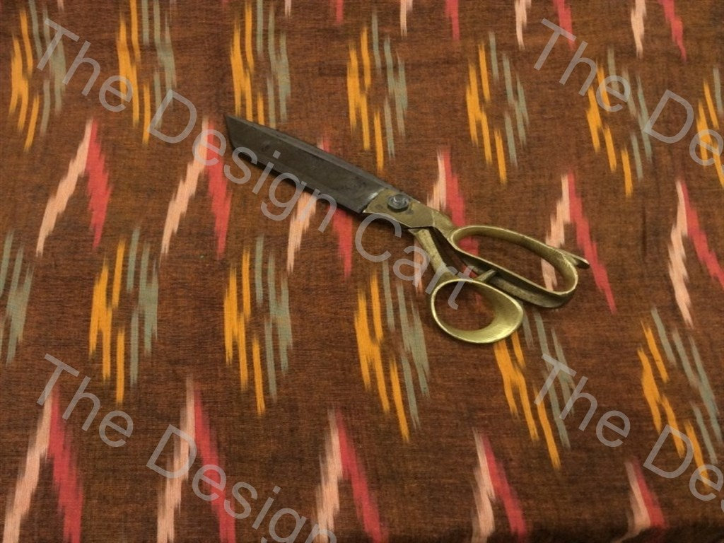wood-brown-multicolour-zero-arrow-design-cotton-ikat-fabric