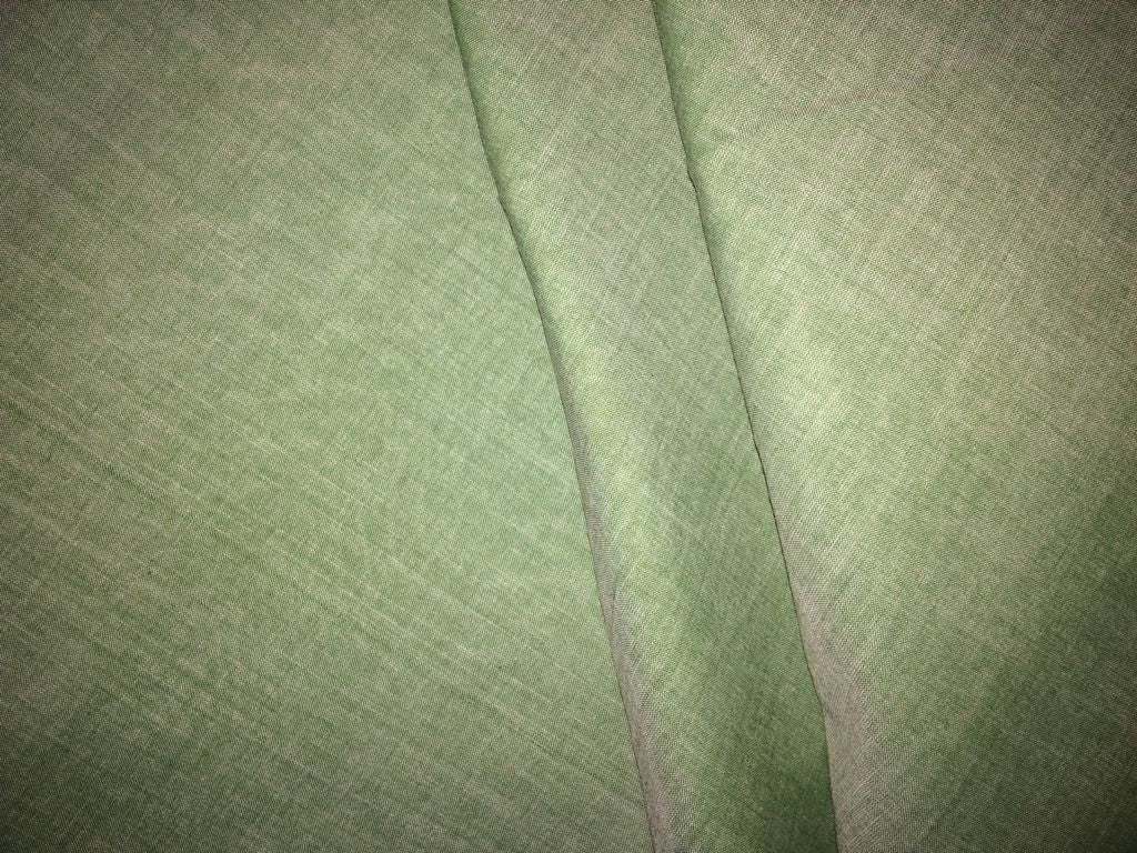 green-yarn-dyed-cotton-chambray-plain-fabric