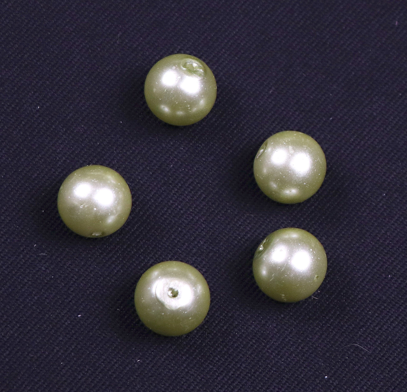 dull-white-glass-pearls-10-mm