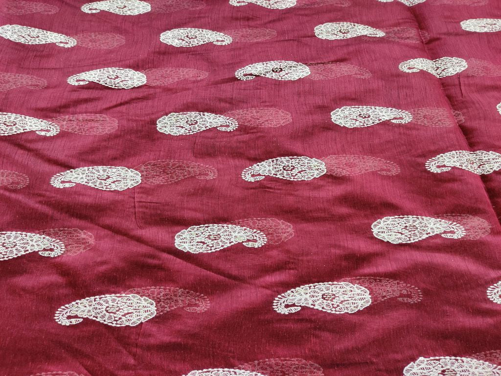 maroon-chanderi-with-white-embroidered-lakhnawi-motifs