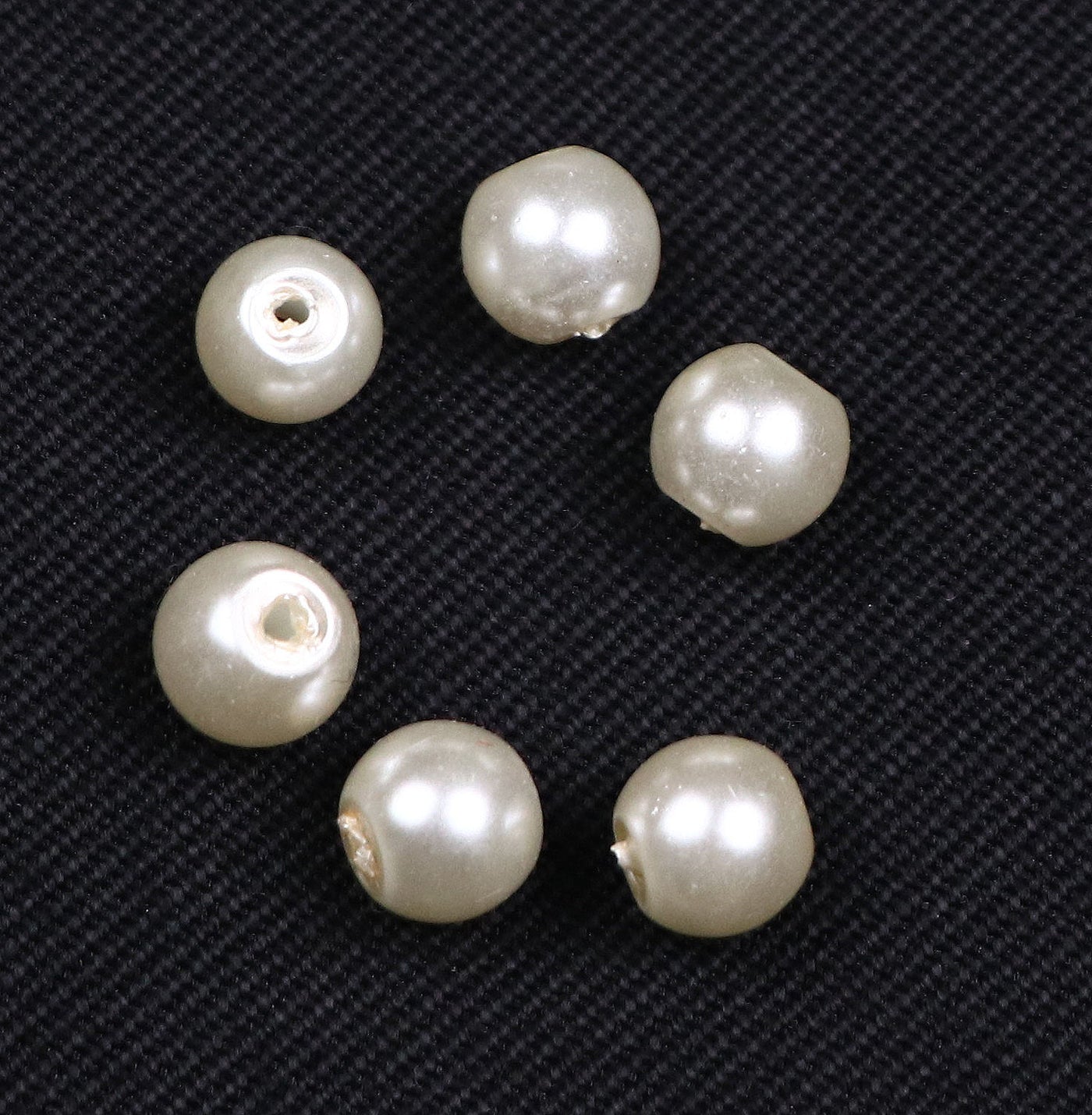 shiny-white-glass-pearls-6-mm