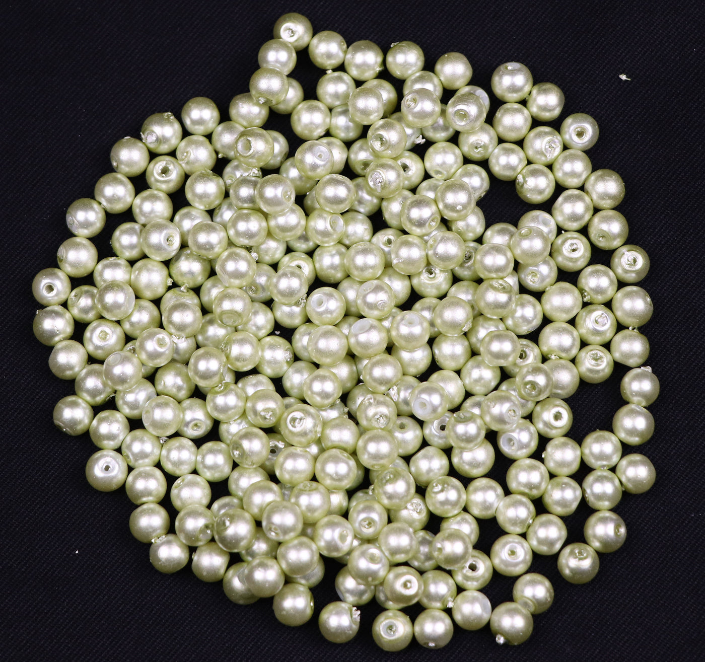 off-white-glass-pearls-6-mm