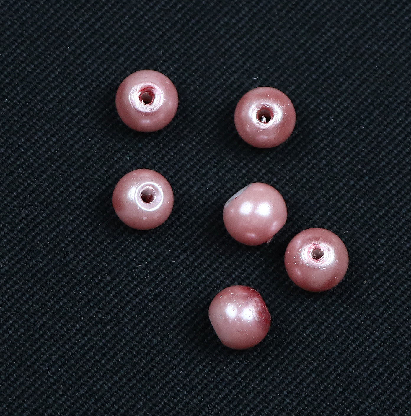 light-pink-glass-pearls-6-mm