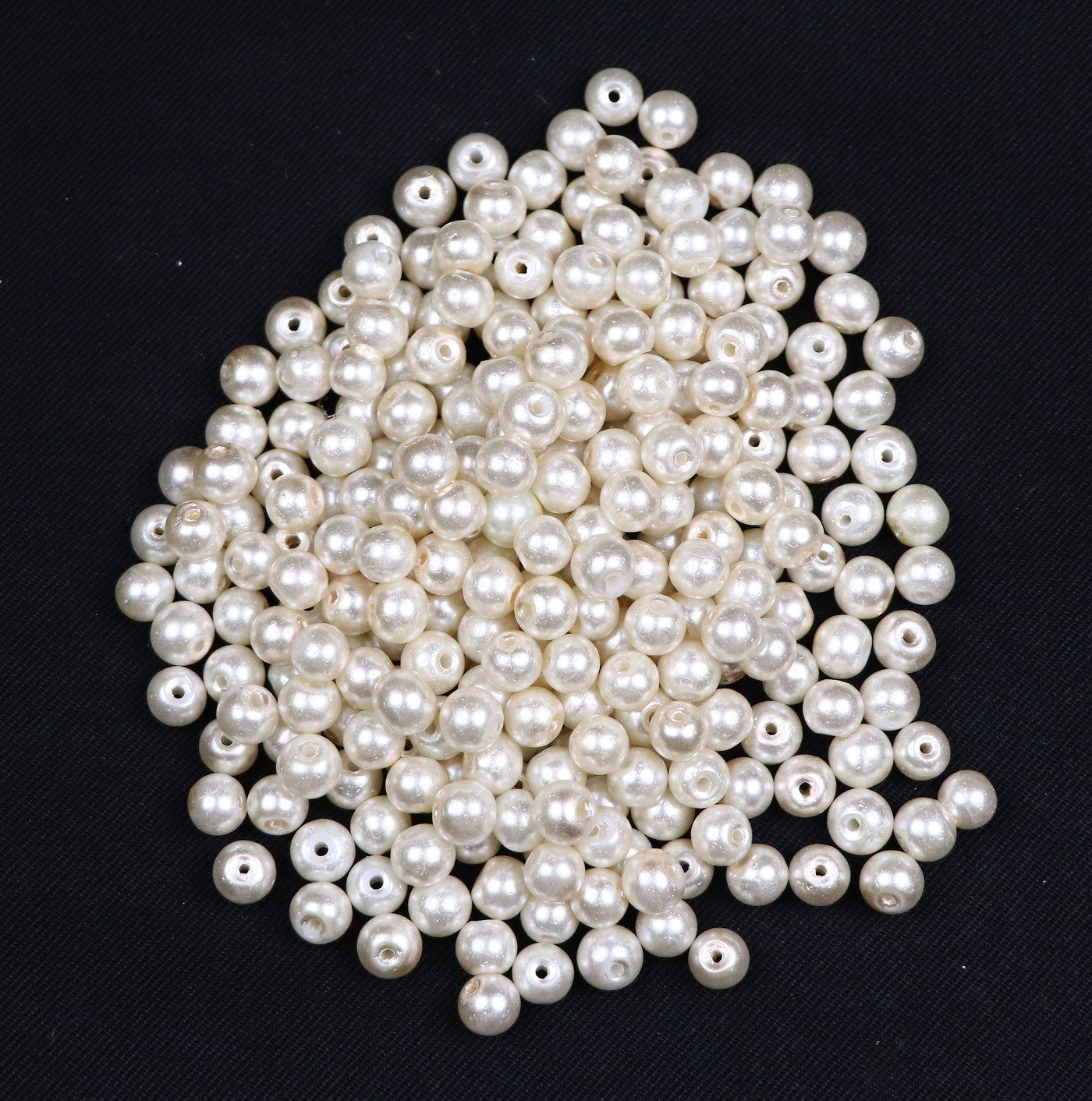 white-glass-pearls-6-mm