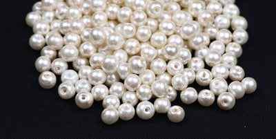 white-glass-pearls-6-mm