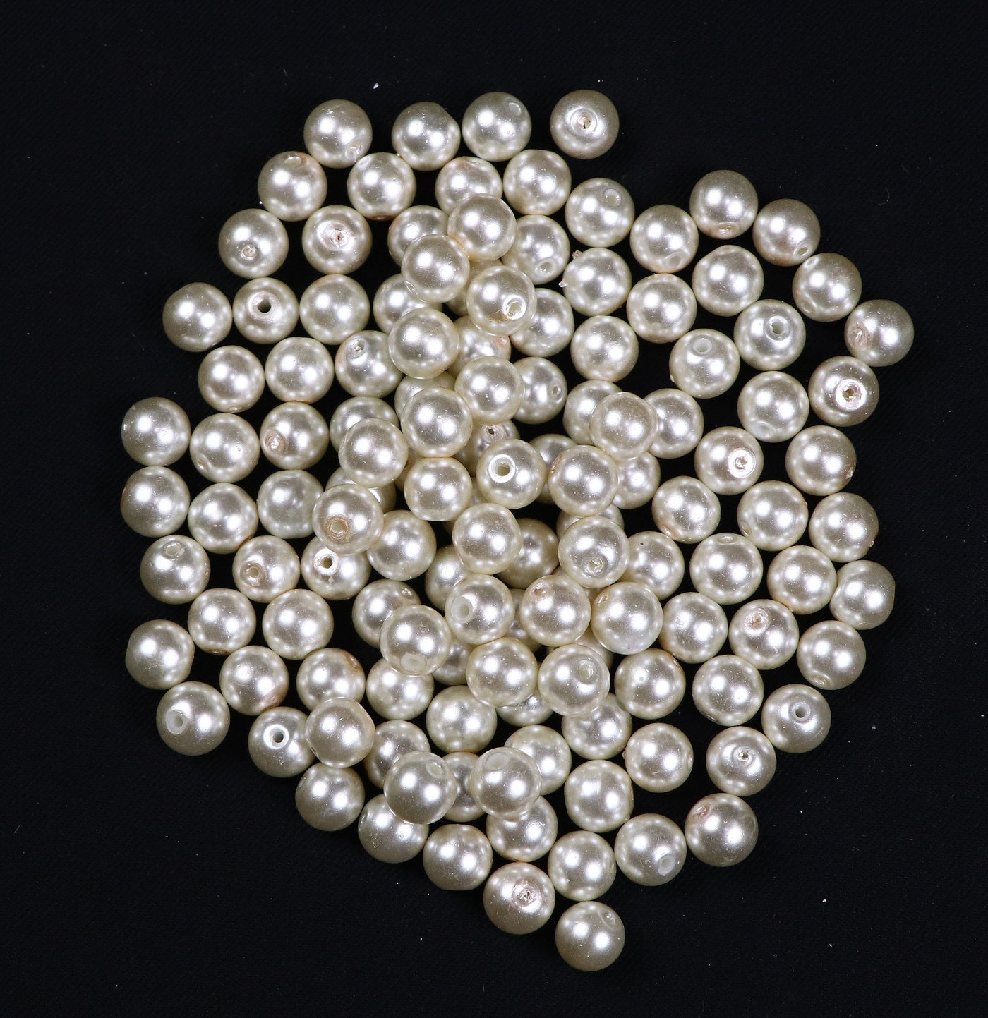 white-pearl-glass-beads-3