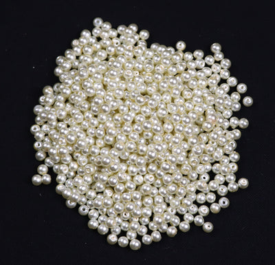 white-pearl-glass-beads-2