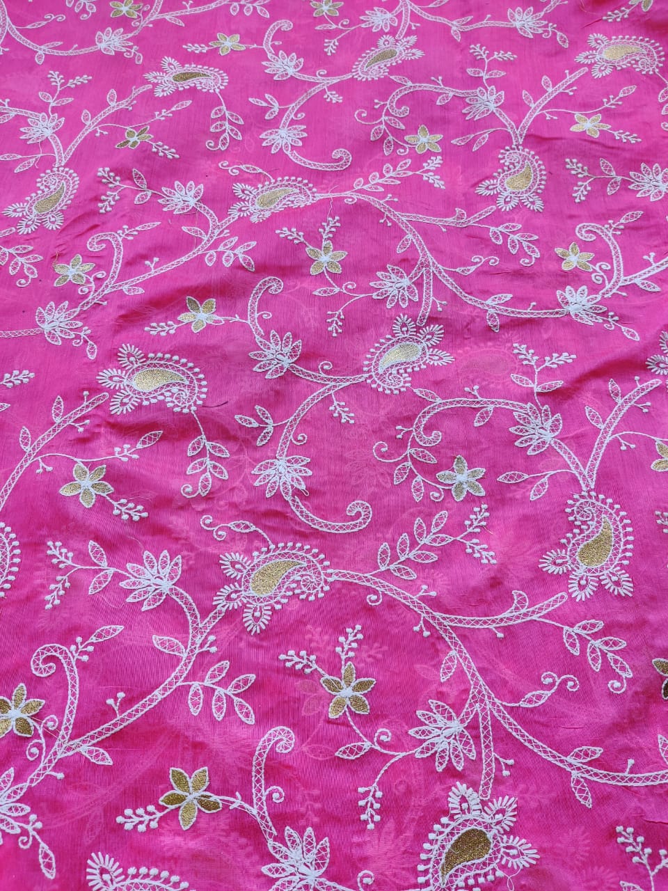 magenta-pink-chikankari-embroidered-chanderi-fabric